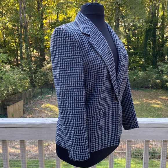 Vintage 90s Herringbone Wool Navy Gray Blazer - Picture 2 of 13